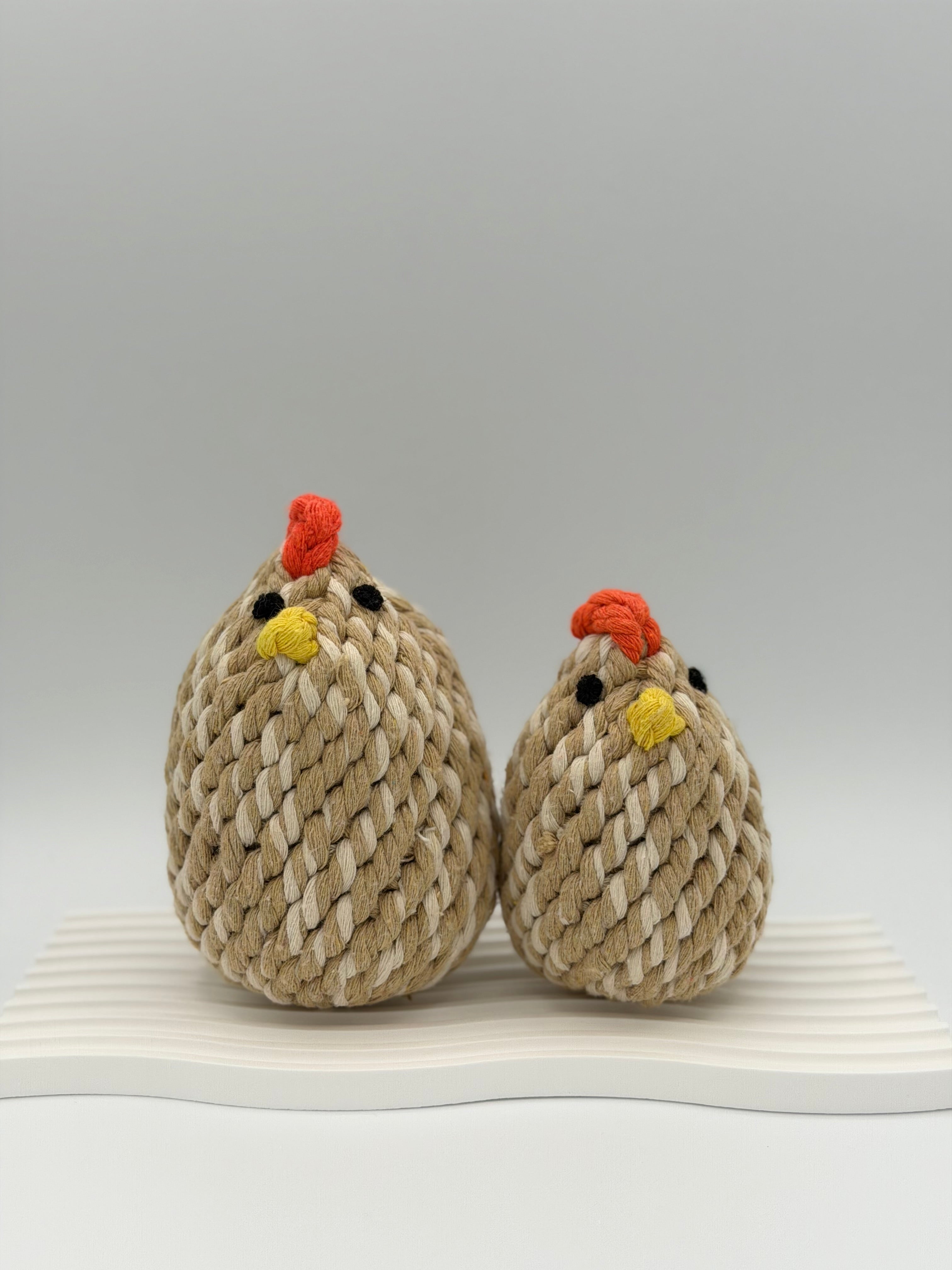 The Mama Hen & Little Chick Rope Pet Toy Set