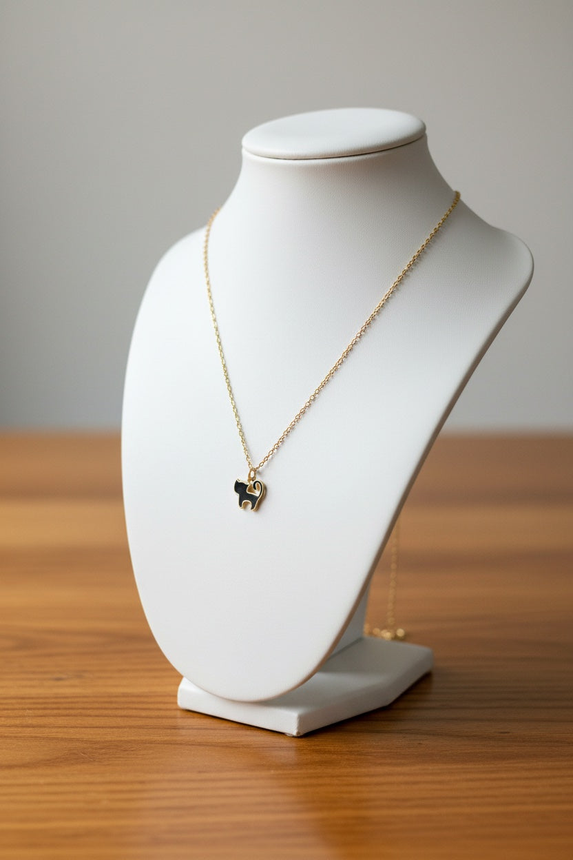 Kind-Hearted Woman Cat Silhouette Necklace