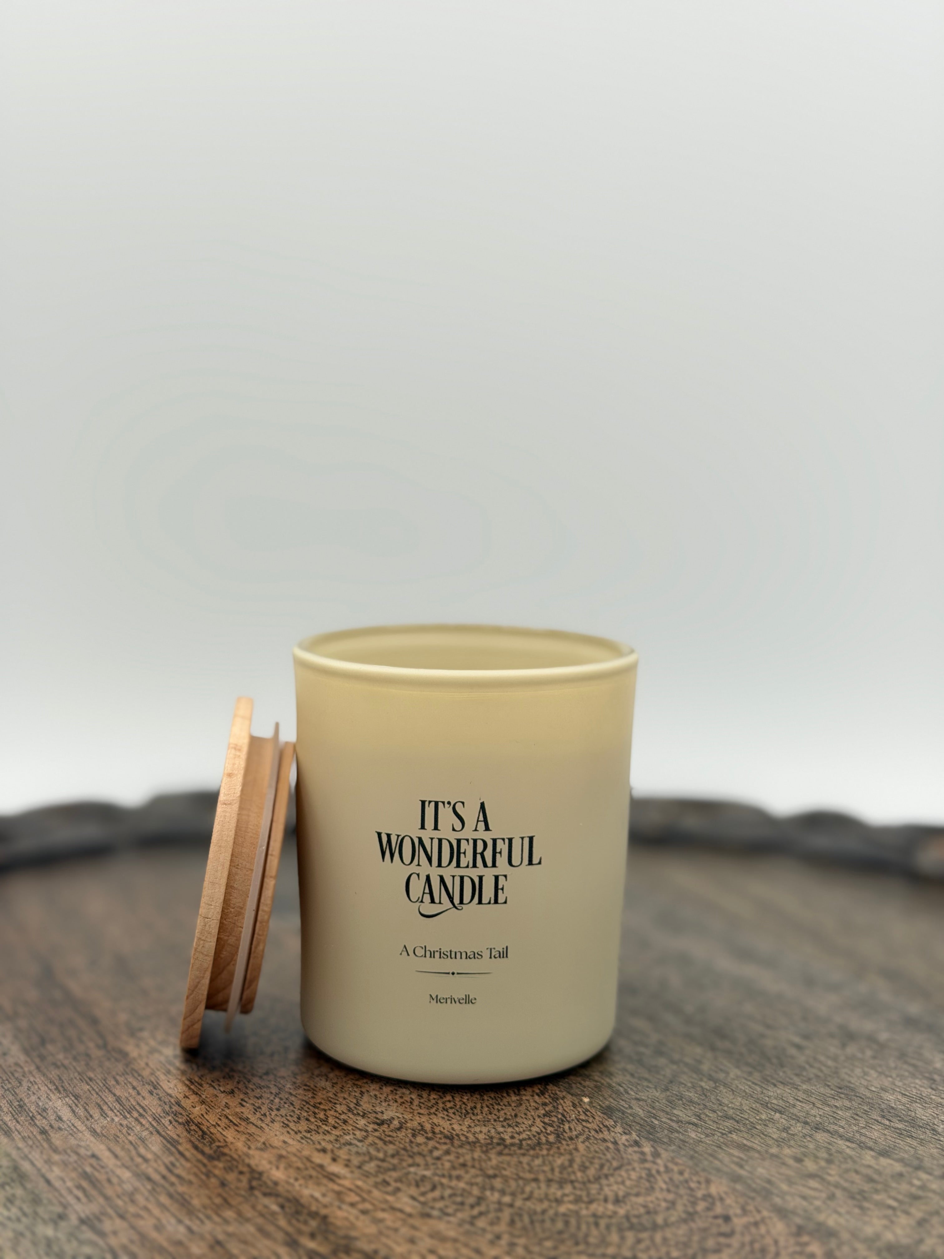 It's a Wonderful Candle - A Christmas Tail ~ Travel Size