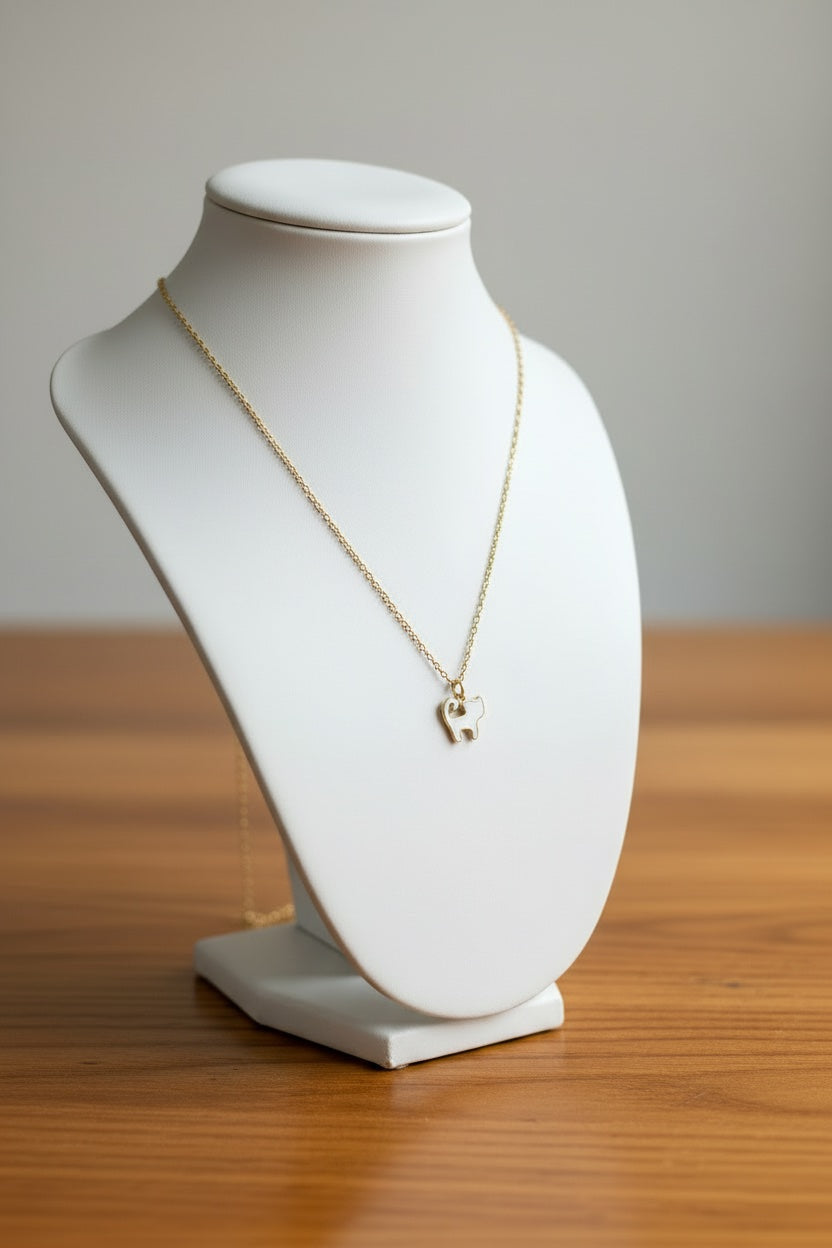 Kind-Hearted Woman Cat Silhouette Necklace